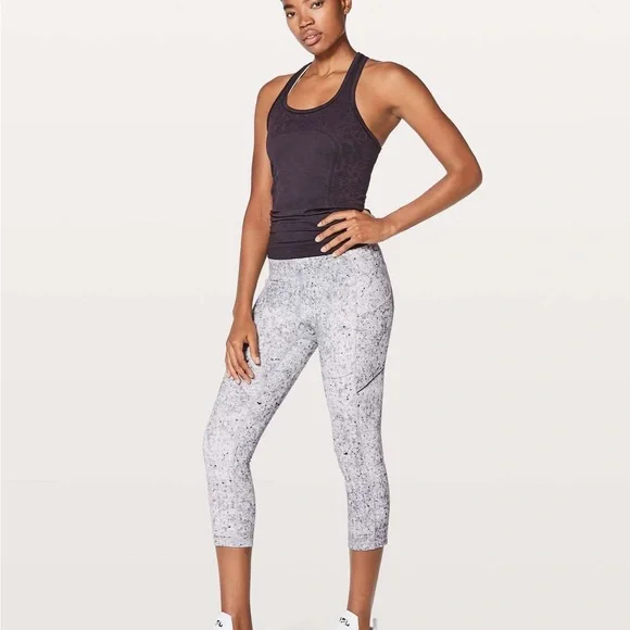 Lululemon speed up Leggings - Picture 5 of 11